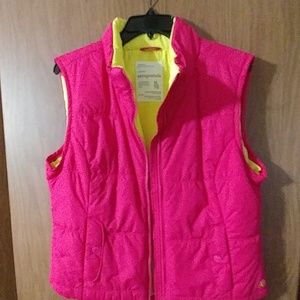 Areopostale vest
